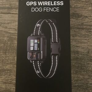 Wireless GPS Dog Fence Collar with Reflective Black Strap